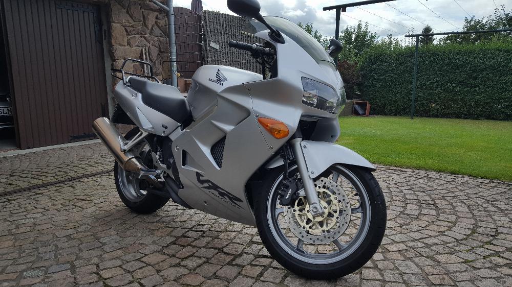 Motorrad verkaufen Honda VFR 800F Ankauf